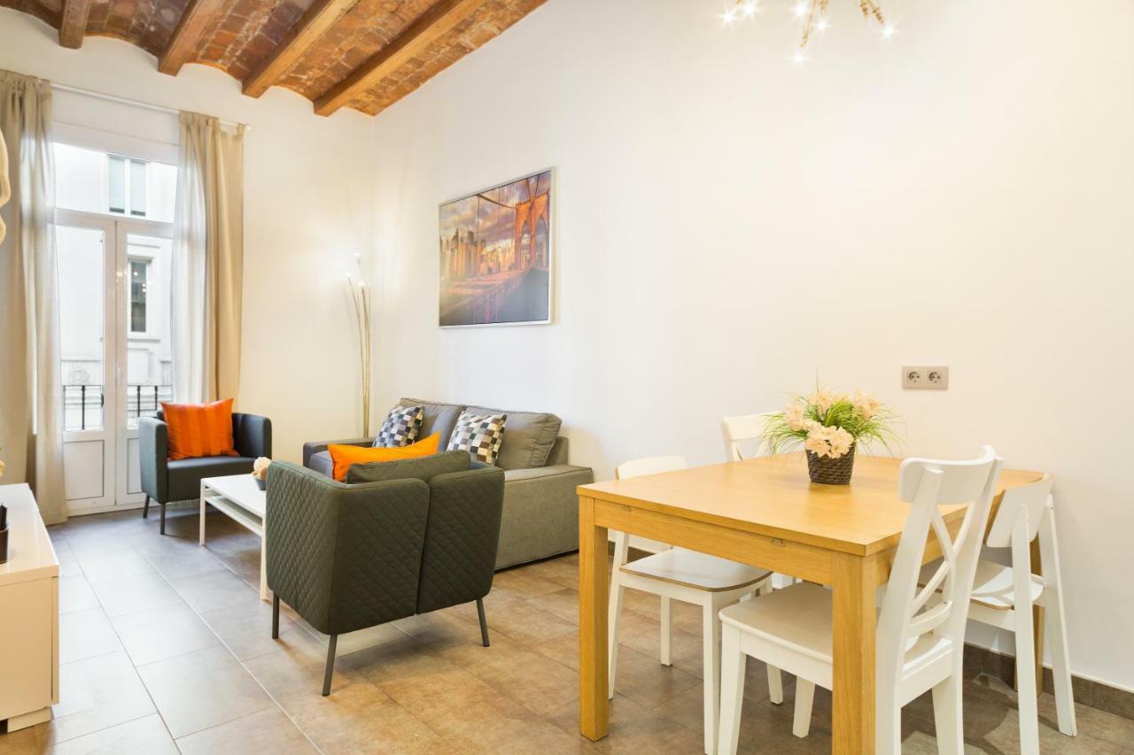 Stay U-Nique Apartments Eixample Center Barselona Dış mekan fotoğraf