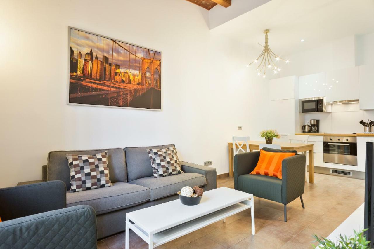 Stay U-Nique Apartments Eixample Center Barselona Dış mekan fotoğraf