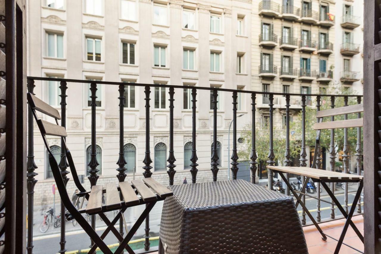 Stay U-Nique Apartments Eixample Center Barselona Dış mekan fotoğraf