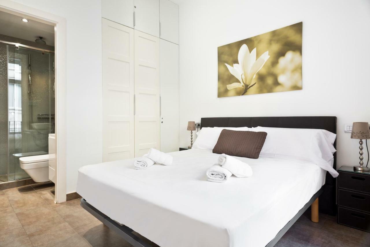 Stay U-Nique Apartments Eixample Center Barselona Dış mekan fotoğraf