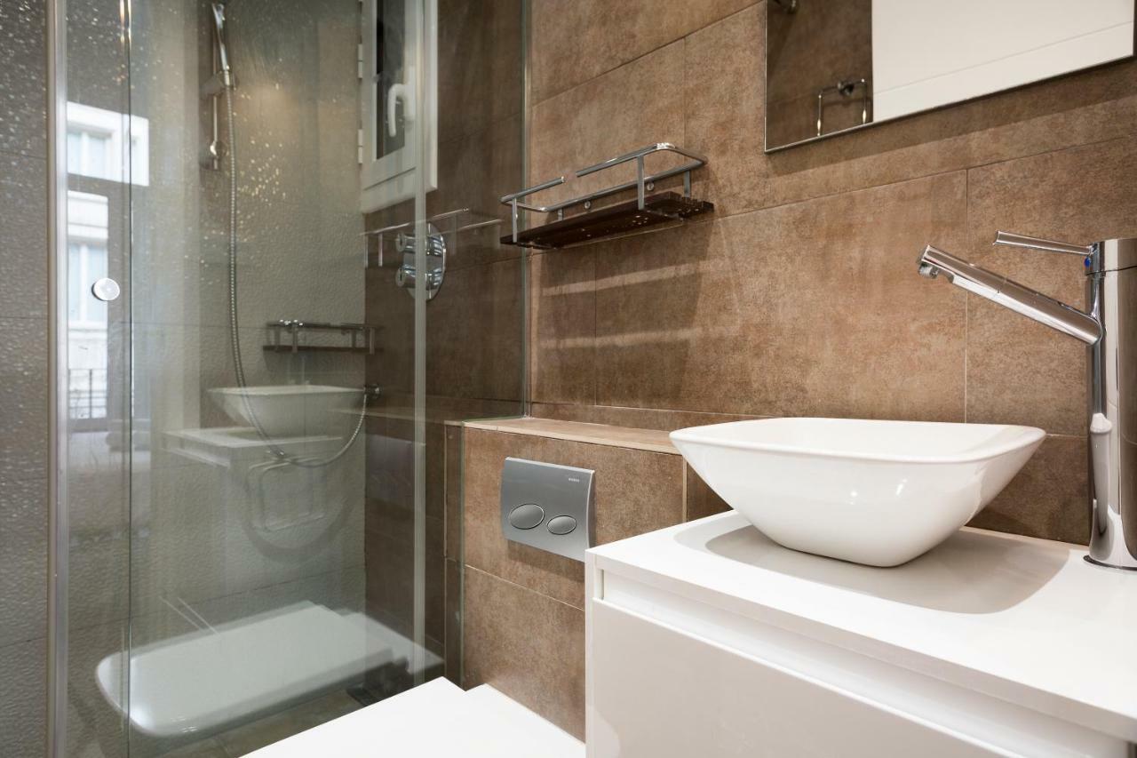 Stay U-Nique Apartments Eixample Center Barselona Dış mekan fotoğraf